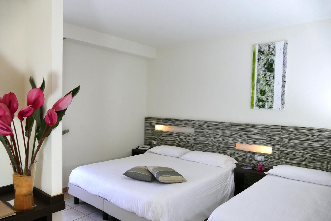 Double Room,547526238:JPEG