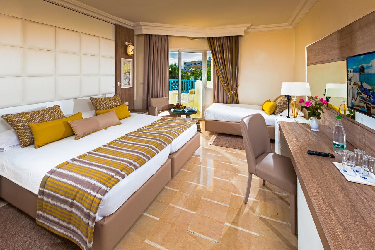 Standard Quadruple Room,914166037:JPEG