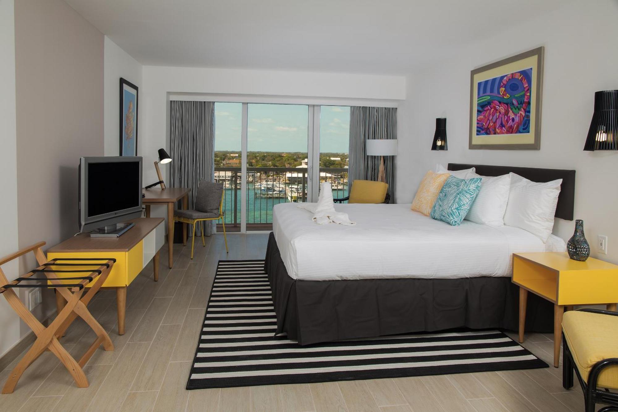 Deluxe Puerto con balcón y cama extragrande