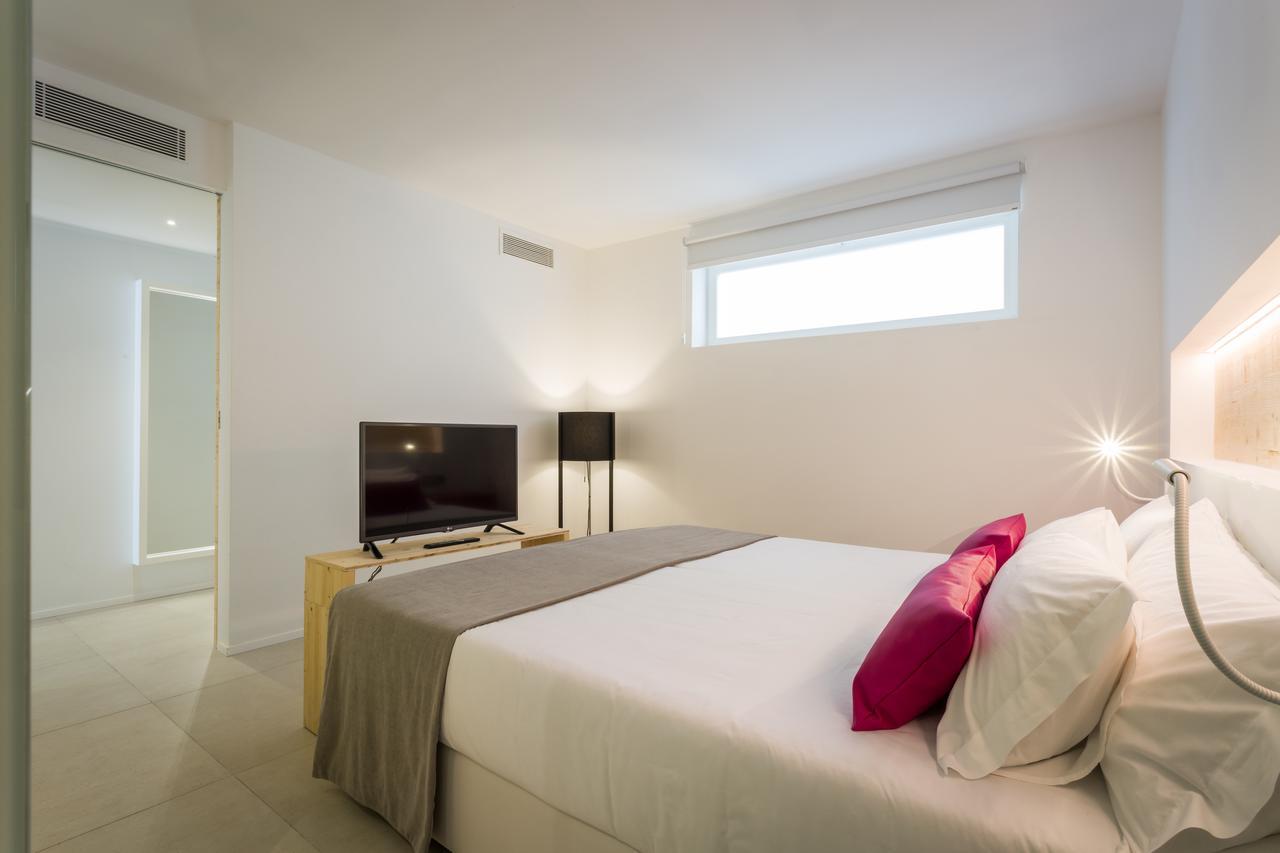 Junior Suite Side Sea View