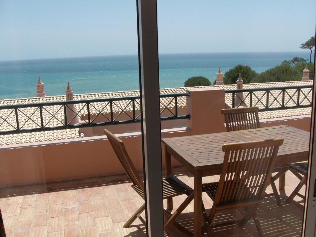 Two-Bedroom Townhouse Sea View