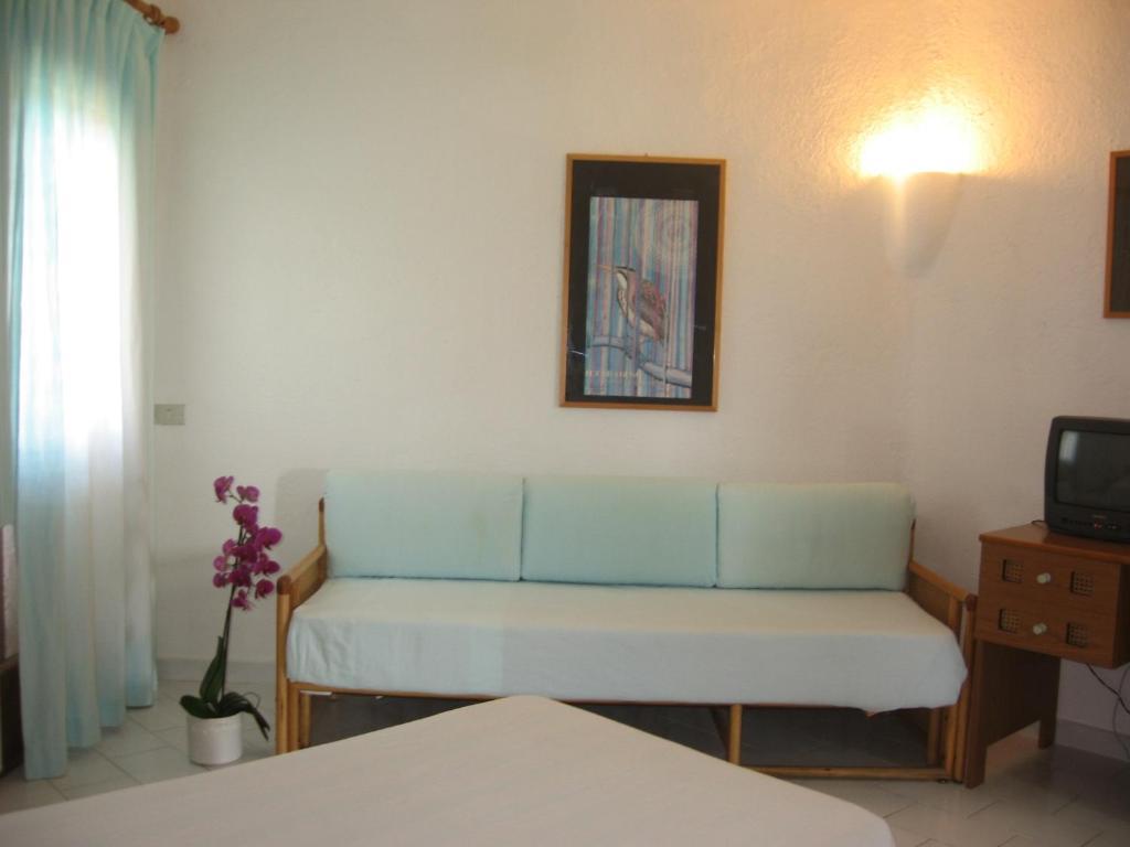 Triple Room with Garden View
