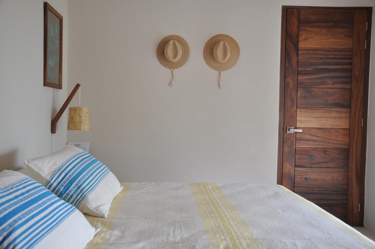 Garden Suite Partial Sea View