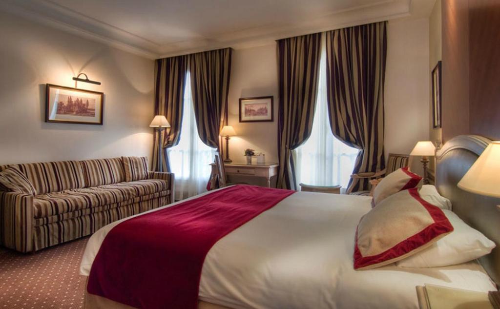 Chambre Familiale Lit Queen-Size avec Canapé-Lit