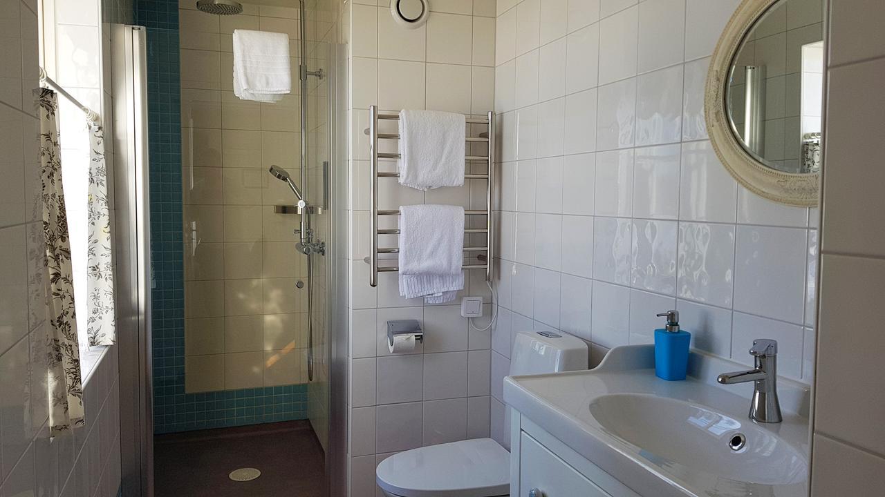 Twin Room Lake View
