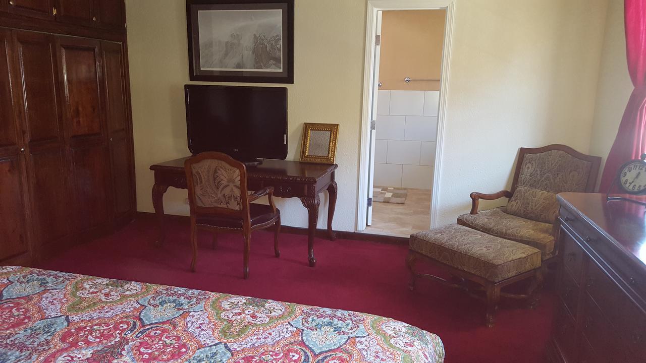 Superior King Room