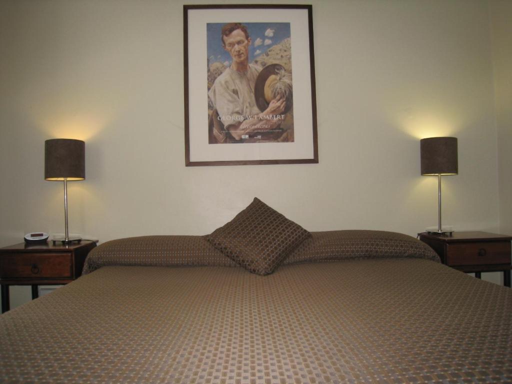 Queen Room