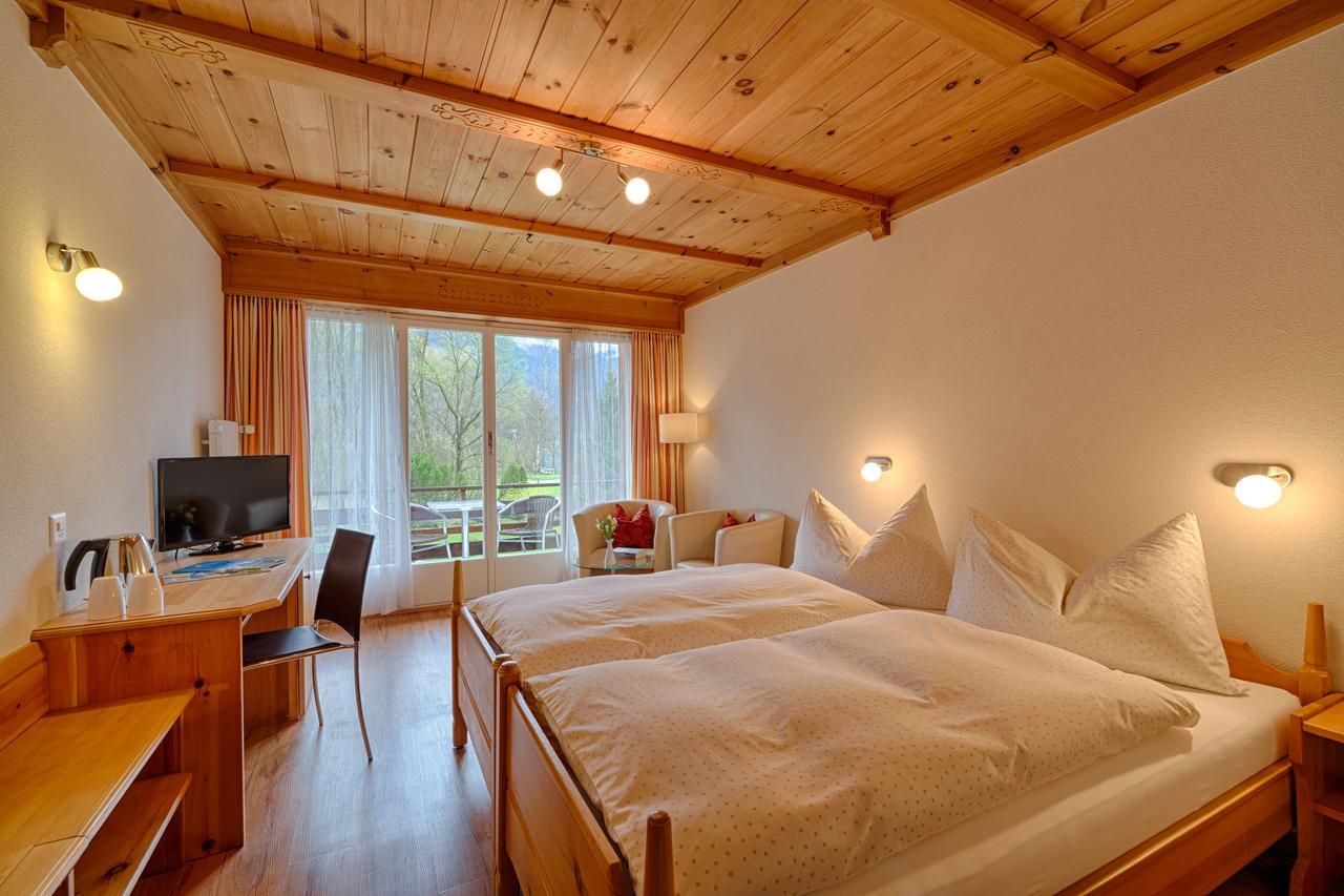 Superior Tweepersoonskamer met 2 Aparte Bedden en Balkon