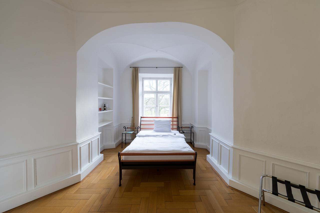 Single Room Castle,641819658:JPEG