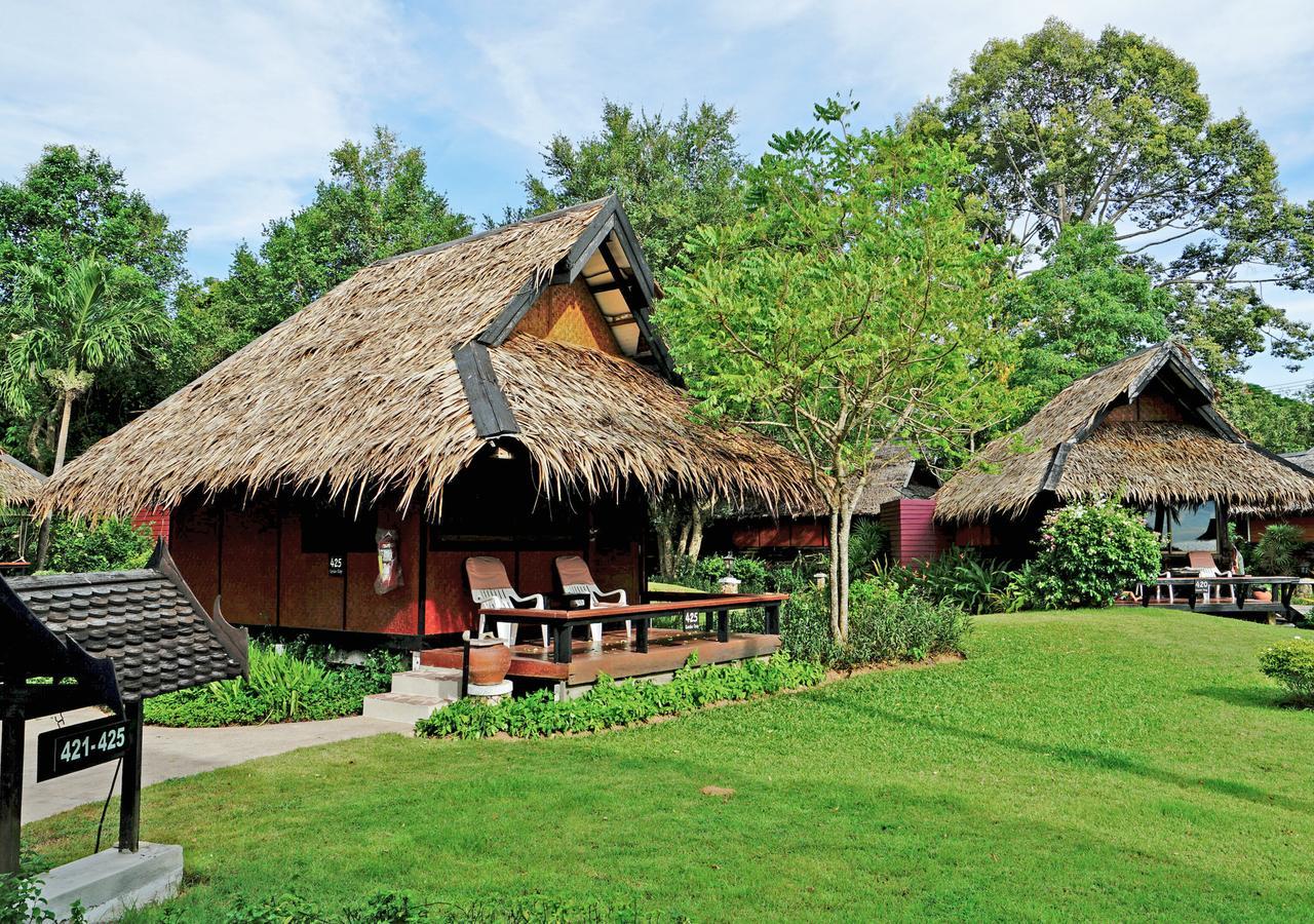 Garden Cozy Cottage