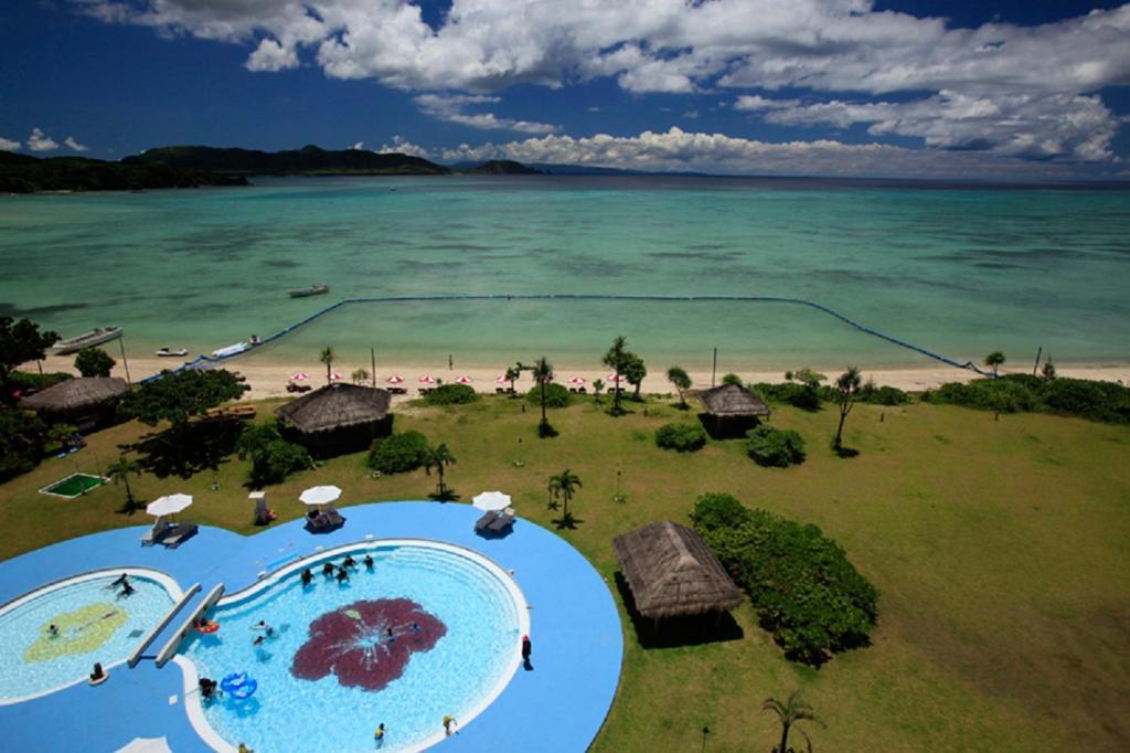 Deluxe Twin Room with Sea View Top Floor