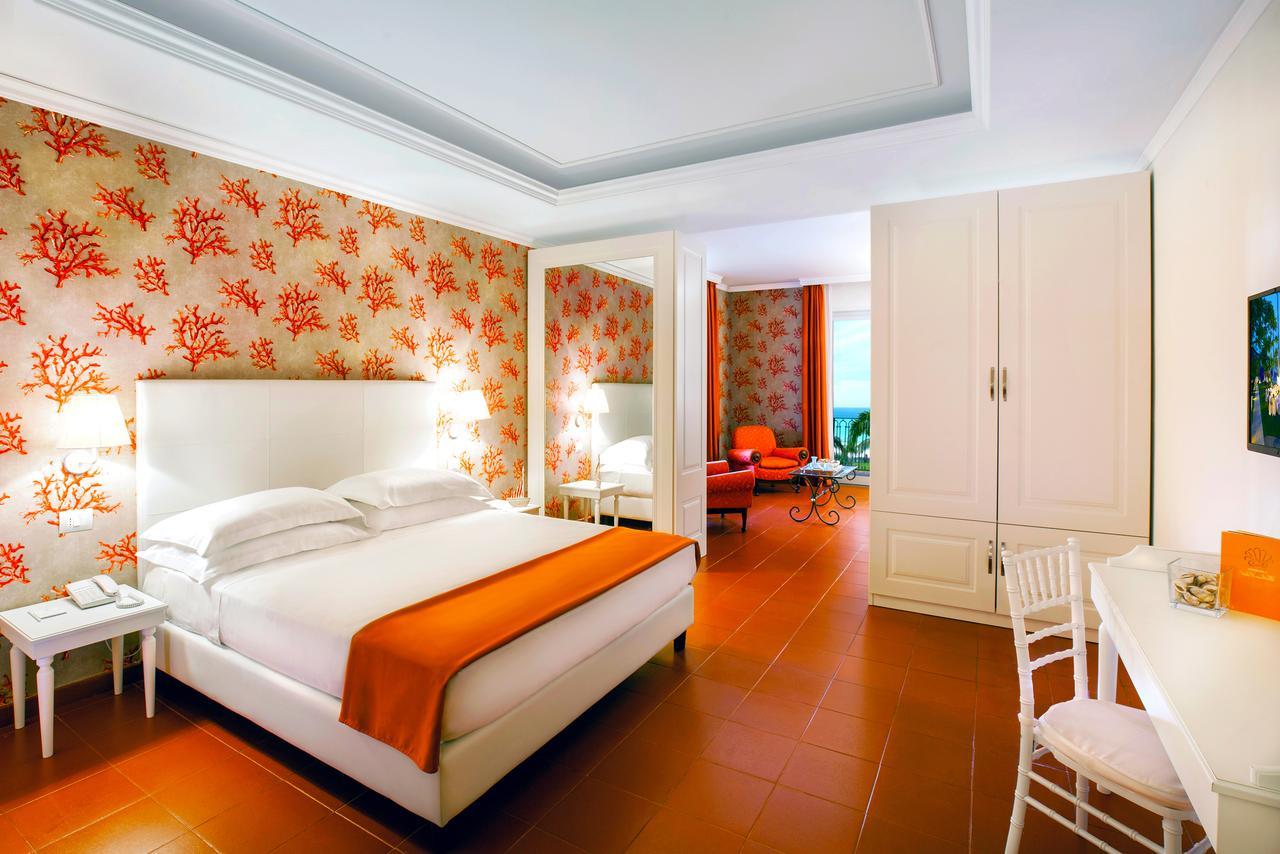 Junior Suite,702578761:JPEG