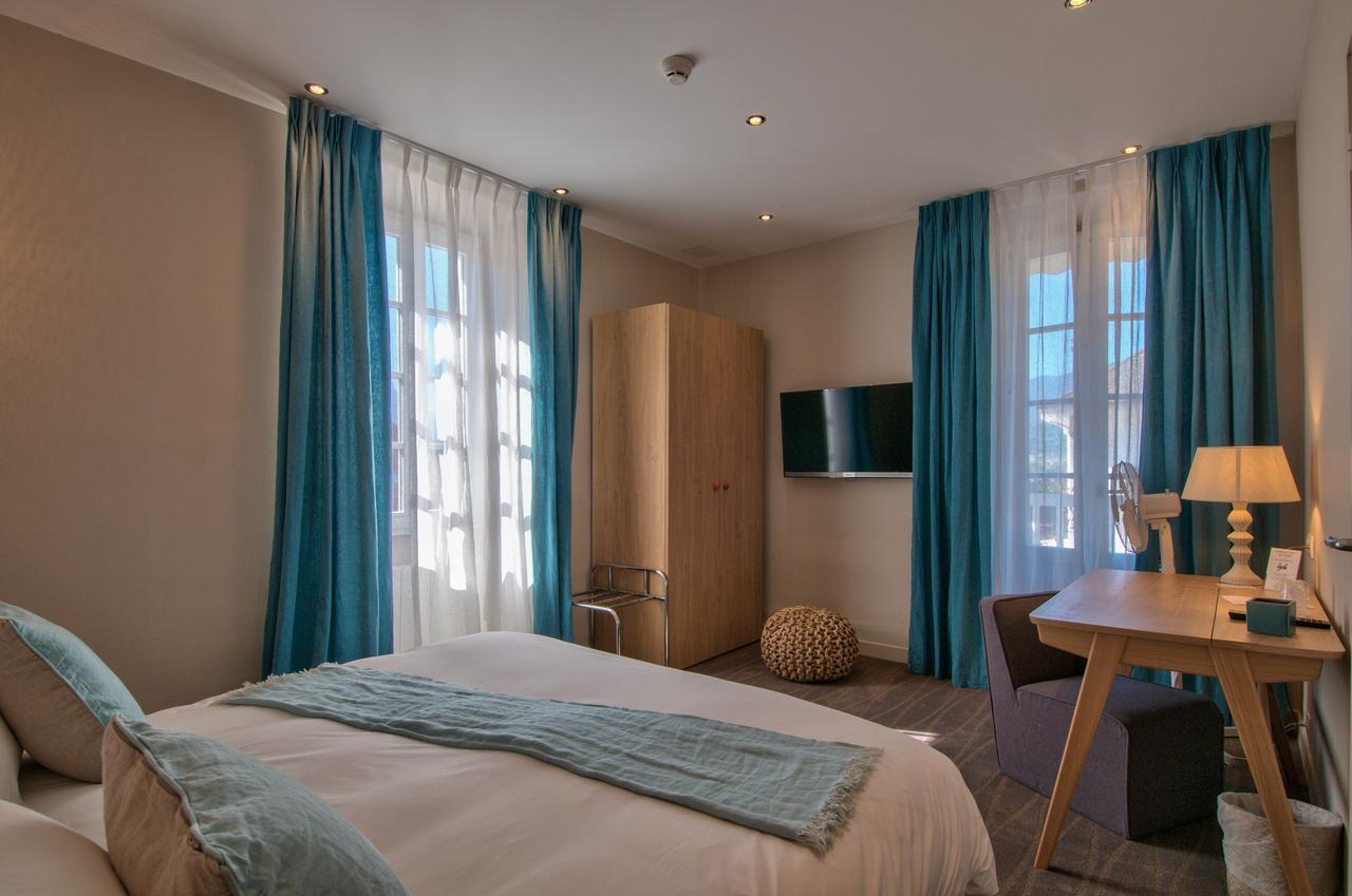 Comfort Double or Twin Room Tournette spa access