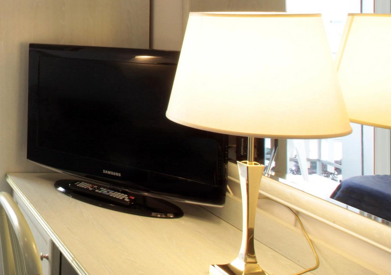 Doppel- oder Zweibettzimmer mit Zugang zum Strand