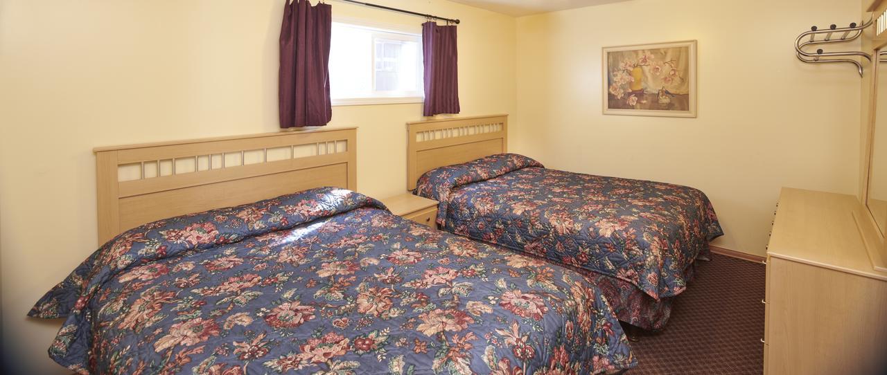 Two-Bedroom Suite