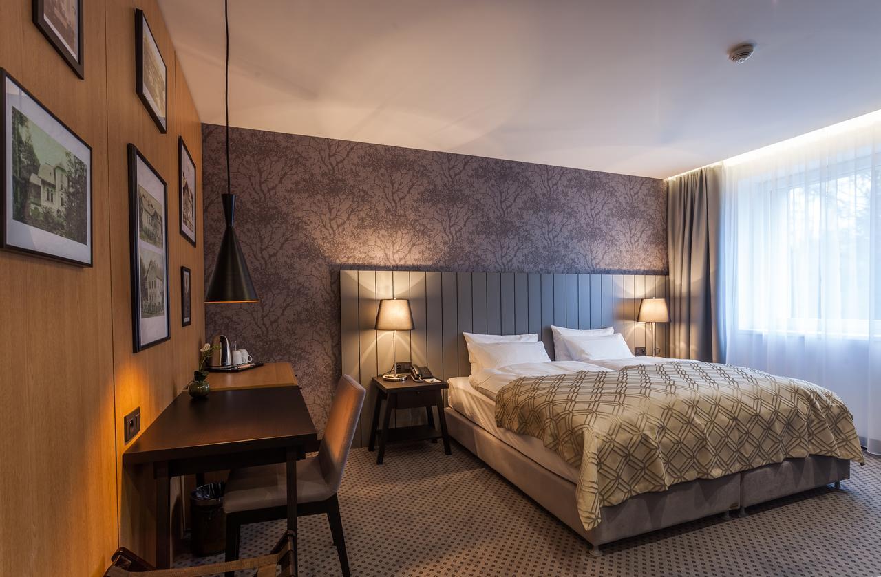 Double or Twin Room Hotel AVANA****