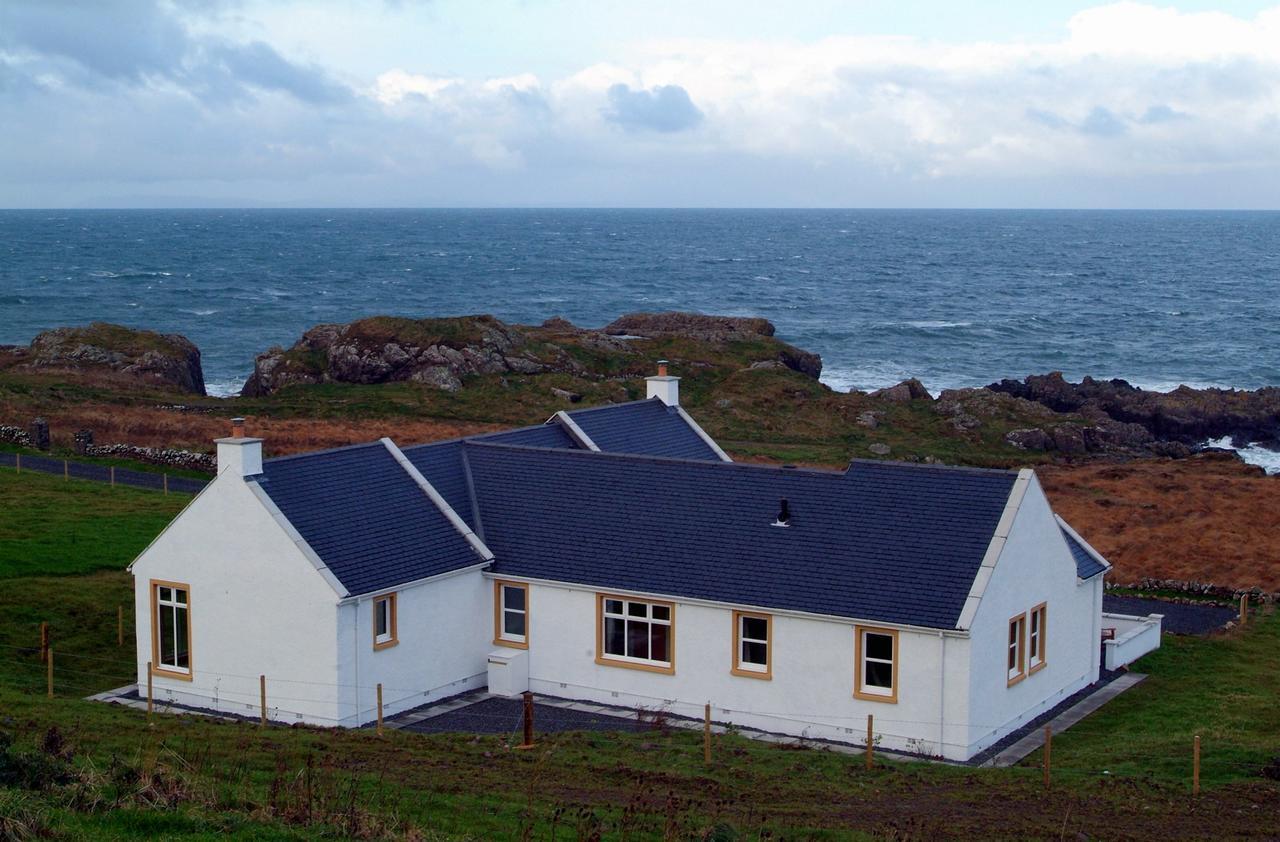 Double or Twin Room with Sea View