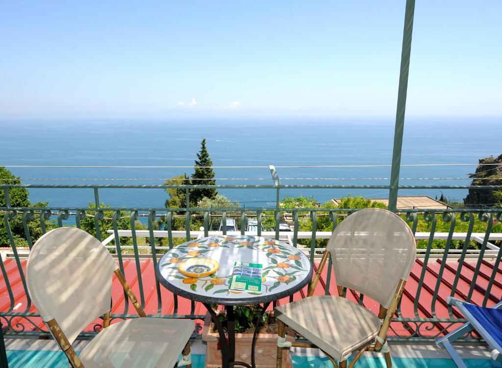 Apartamento de 1 dormitorio con vistas al mar