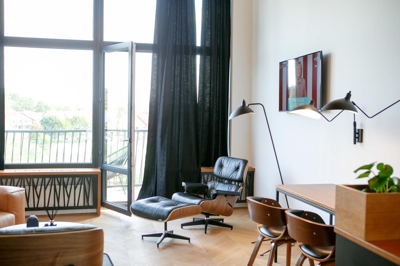 Deluxe Queen Suite with Spa Access