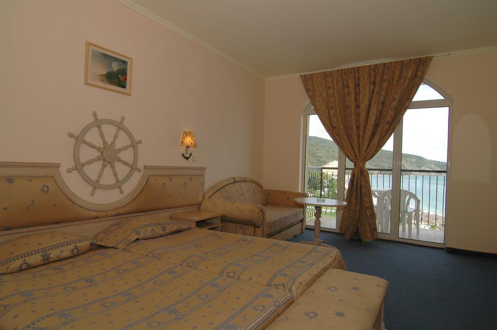Double Room Sea View,65108449:JPEG