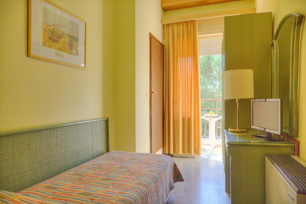 Single Room Balcony,830131214:JPEG
