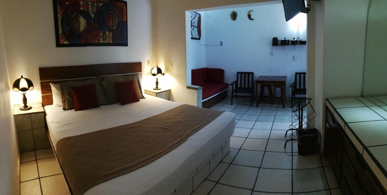 Estudio con cama extragrande