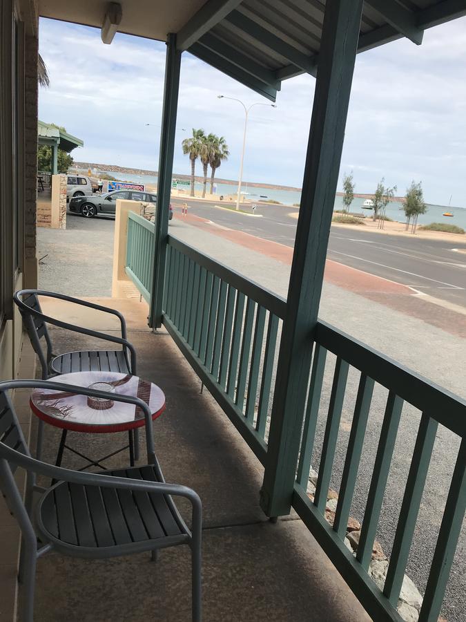 Beach Front Apartment - Adults Only