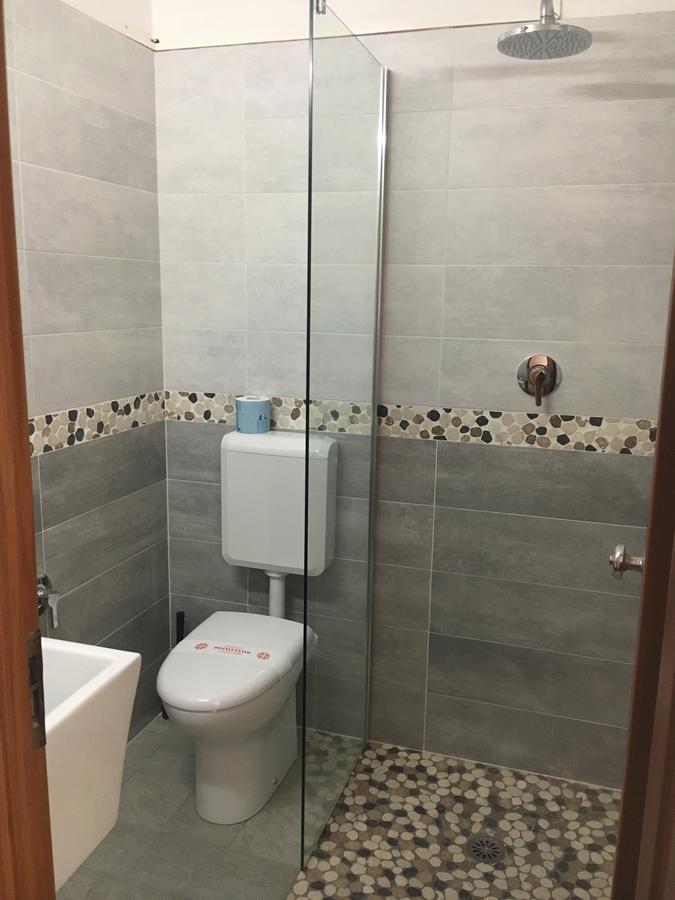 Dreibettzimmer