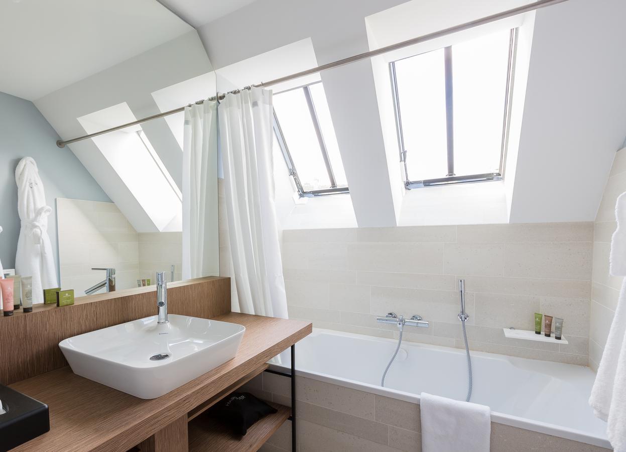 Suite met 1 Kingsize Bed en Slaapbank