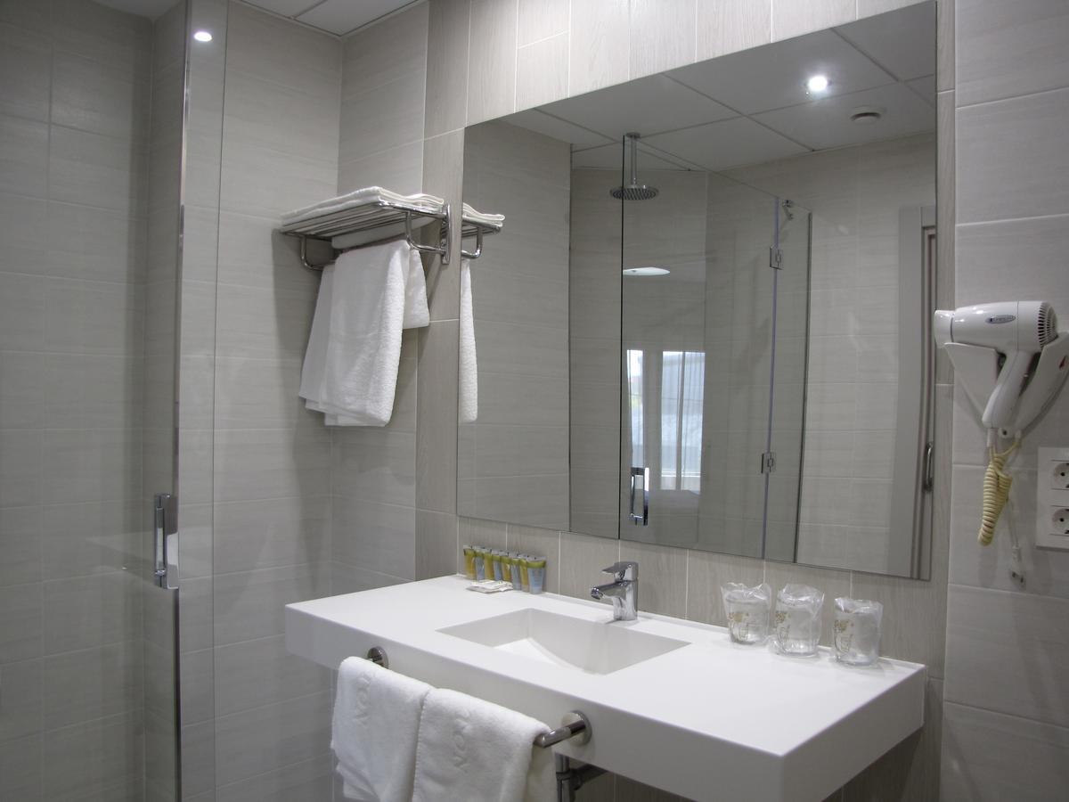 Superior Single Room