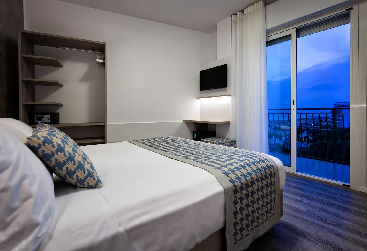 Superior Double Room,664927662:JPEG