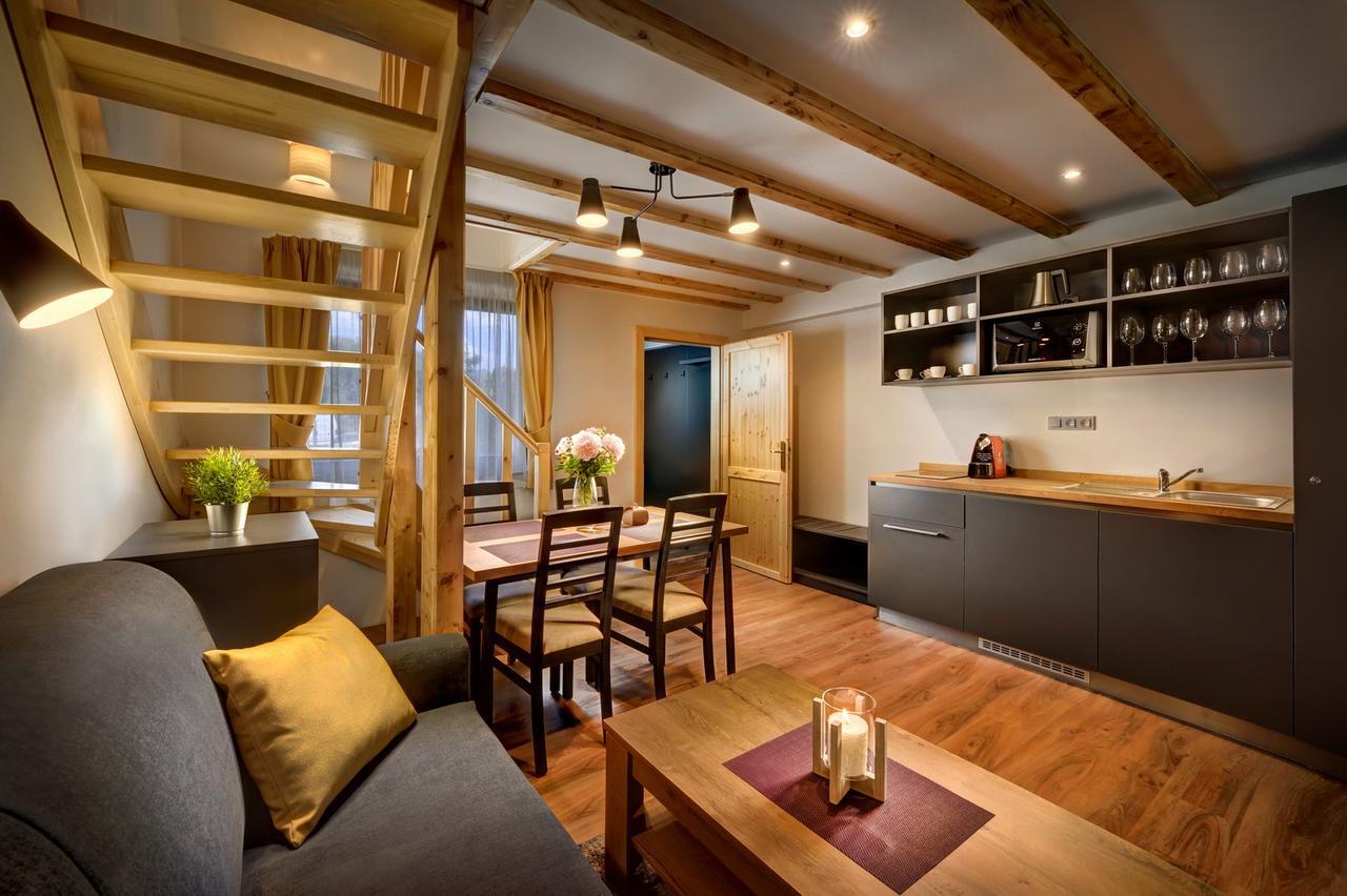 Deluxe One-Bedroom Apartment with free Water park access
