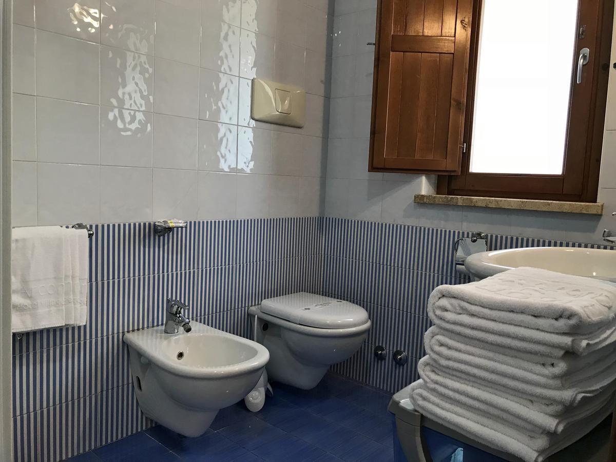 Standard Double Room,979343314:JPEG