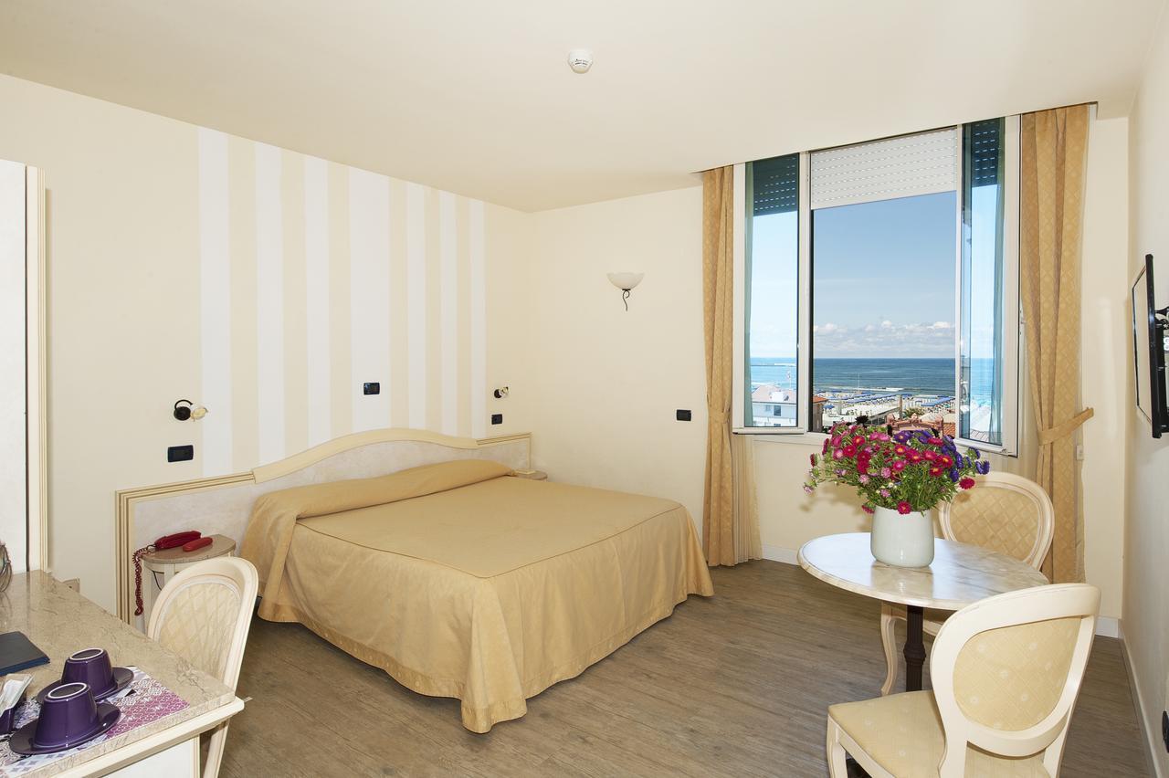 Double Room Sea View,1289014828:JPEG