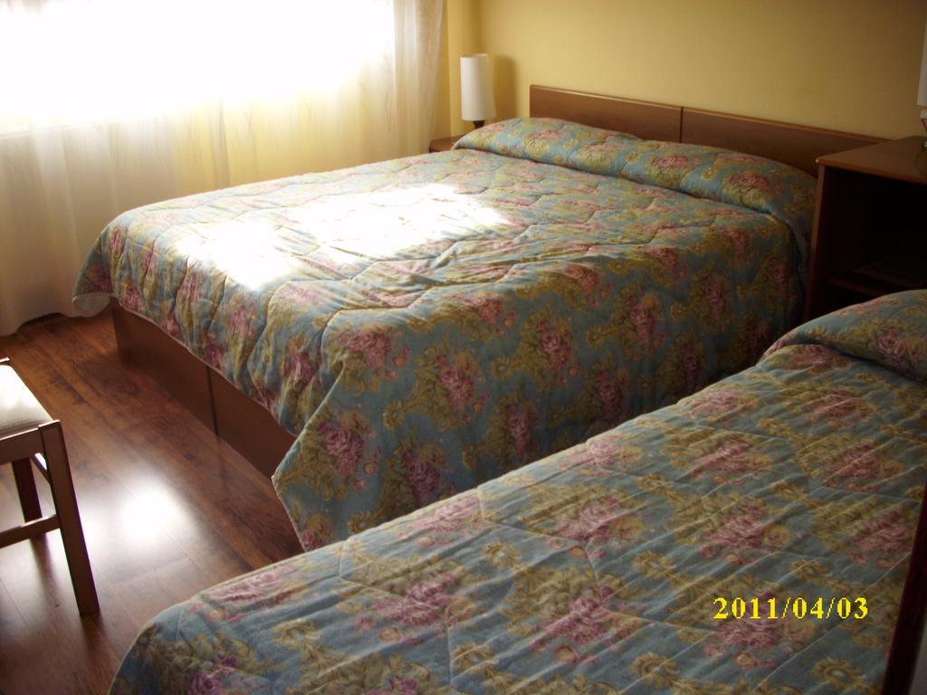 Triple Room,1209563410:JPEG