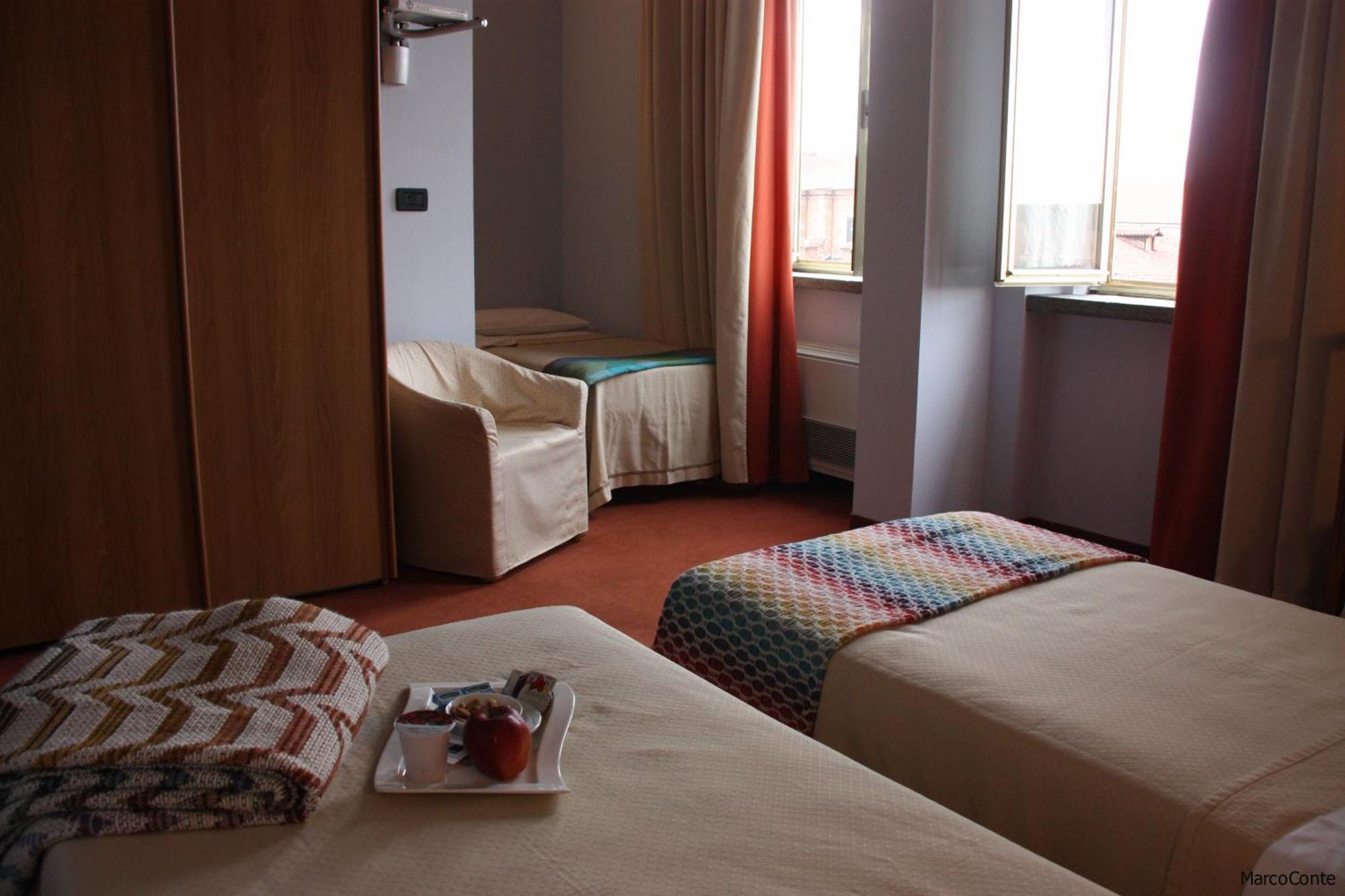 Triple Room,1197866620:JPEG