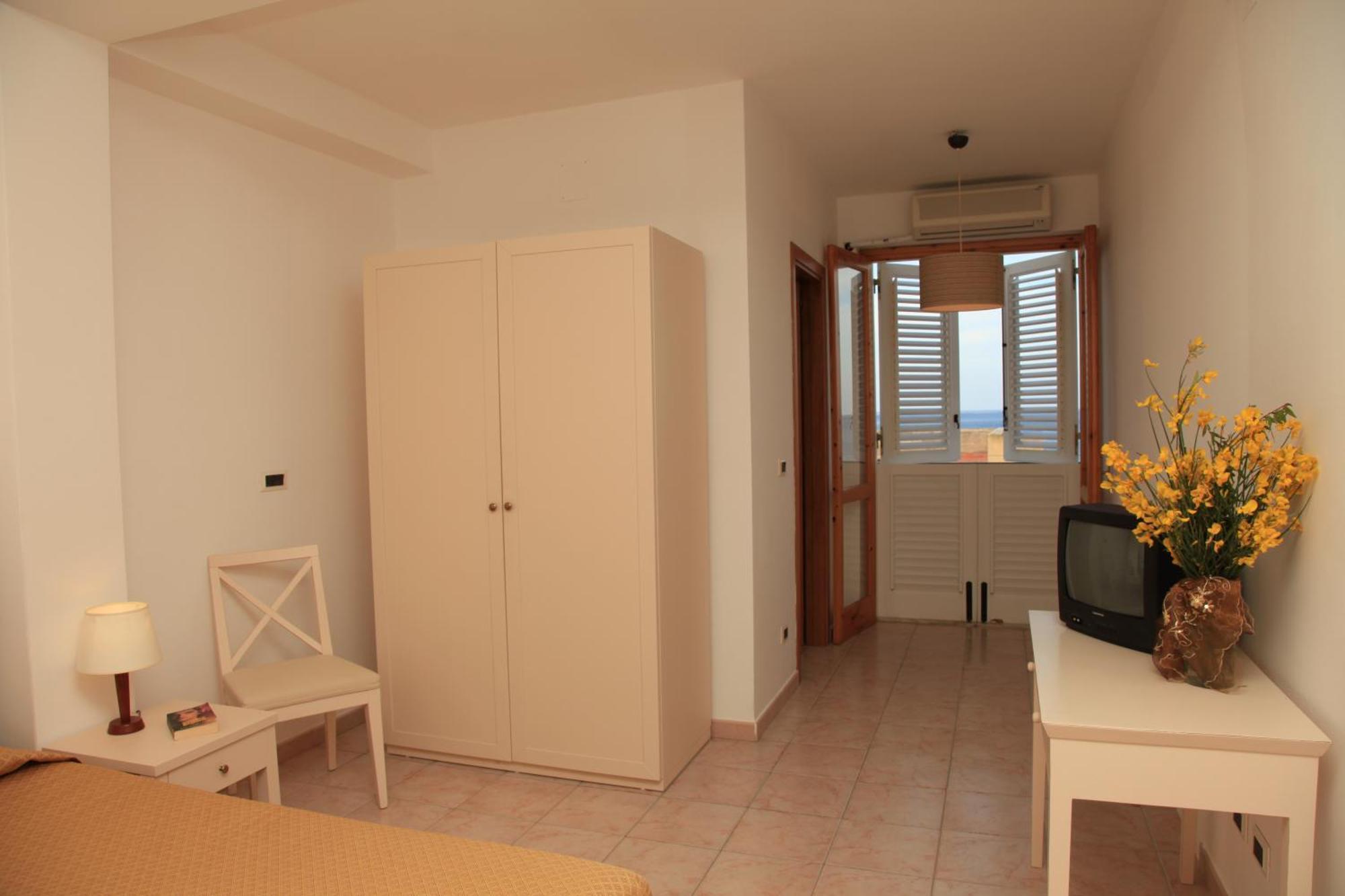 Superior Double or Twin Room with Sea View