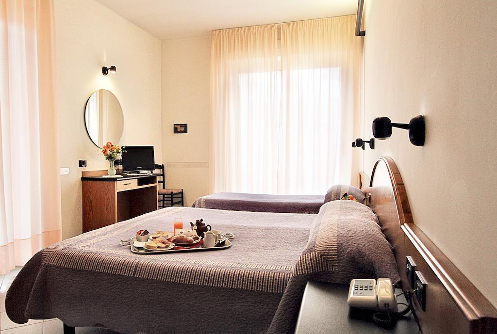 Classic Triple Room,67819562:JPEG