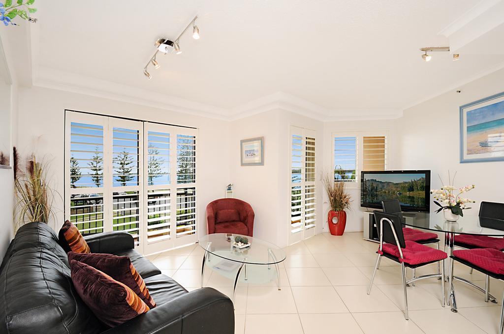 One-Bedroom Apartment Sea View,67889276:JPEG