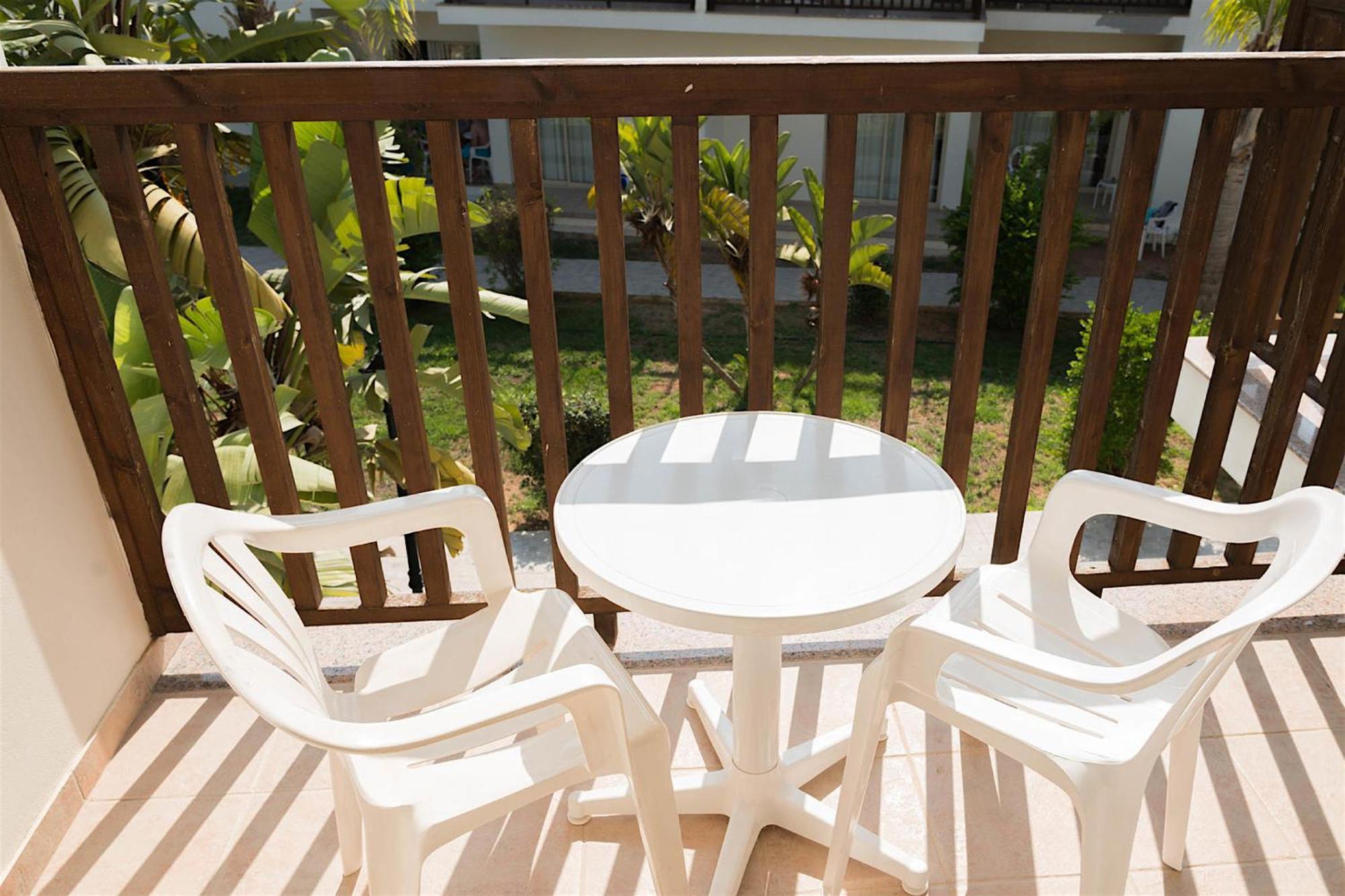 Suite Junior con vistas al jardín