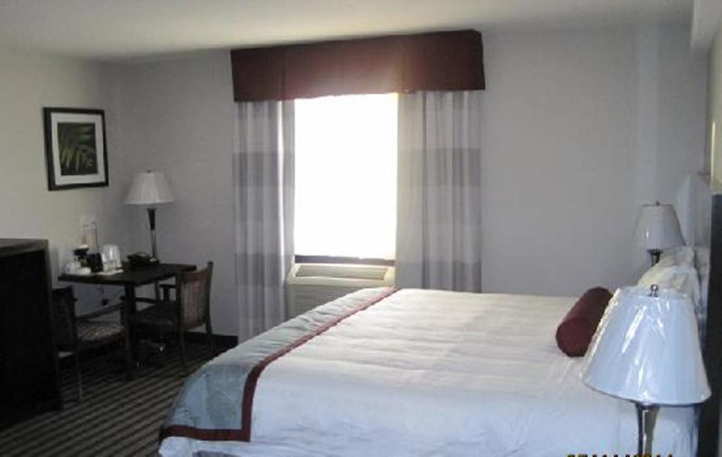 King Room - Disability Access/Non-Smoking