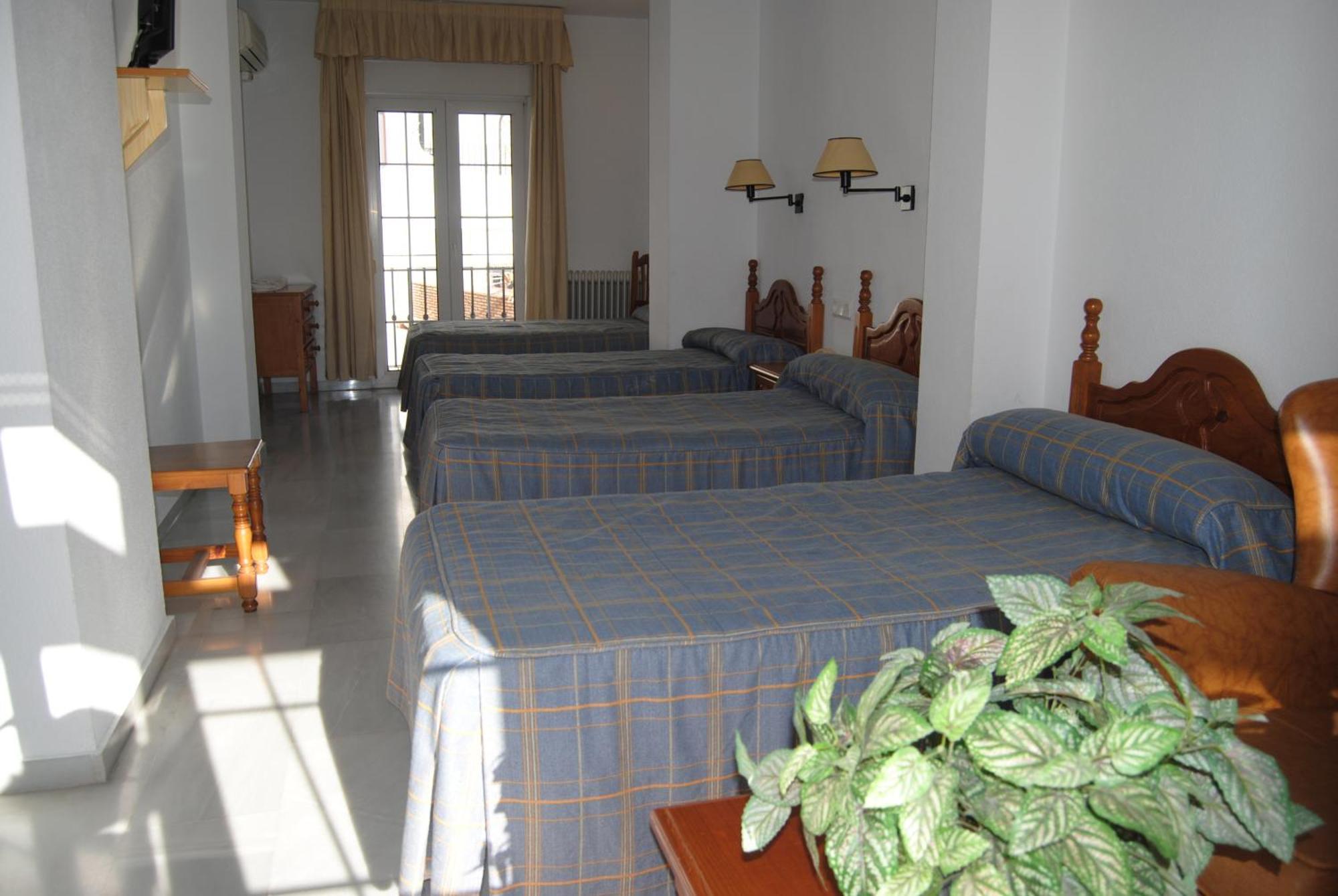 Quadruple Room,1636006359:JPEG