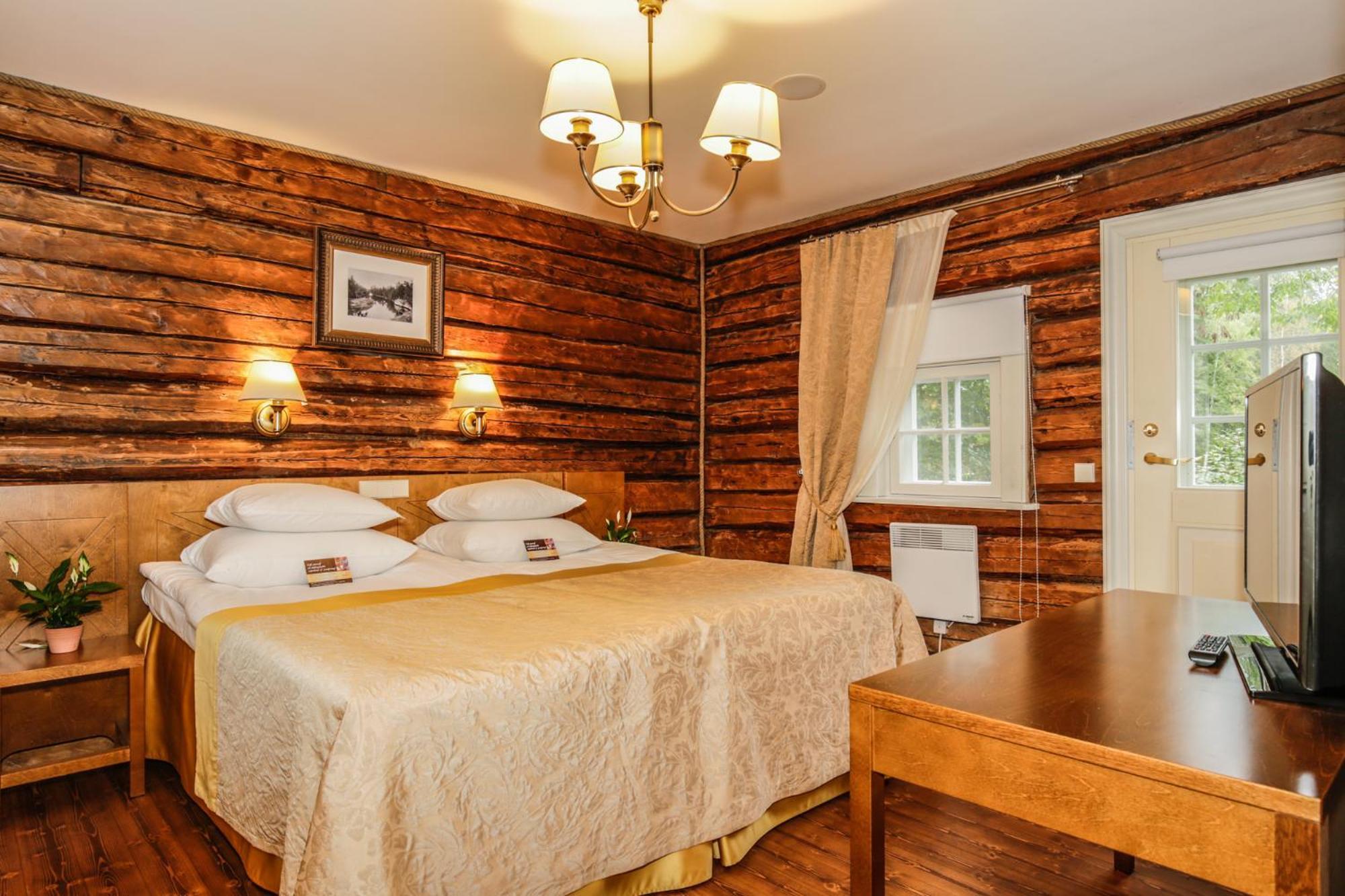 Zen Suite visit to Sauna Center