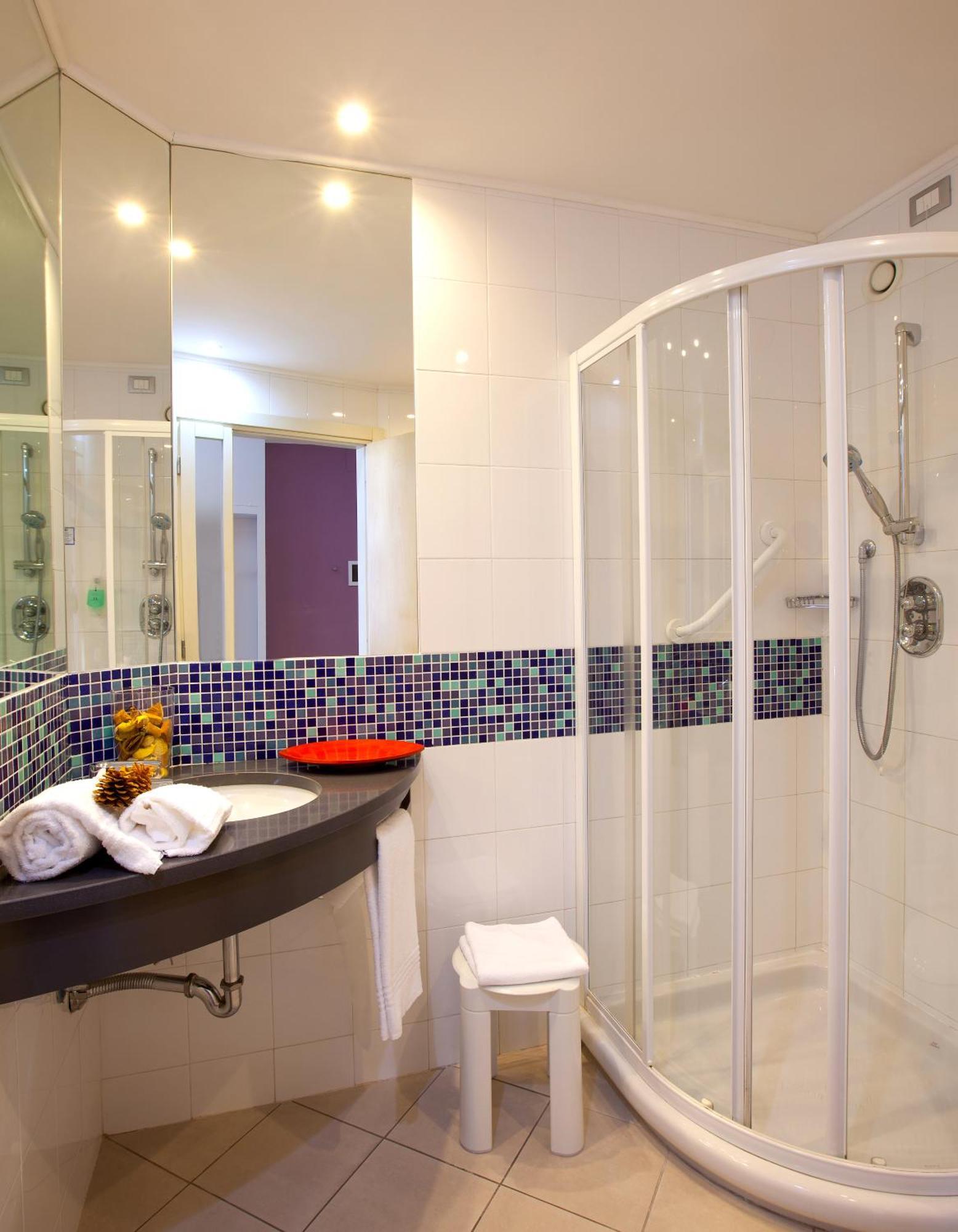 Standard Room with Free Breakfast