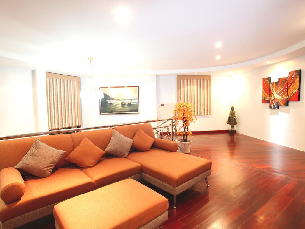 Luxe Villa in Thaise Stijl - 3 Slaapkamers - Eigen Zwembad