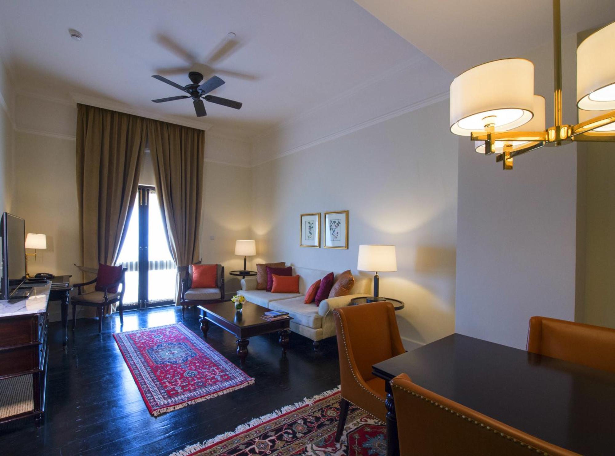 Royal Suite with Cocktails daily from 5:30 PM to 7:30 PM