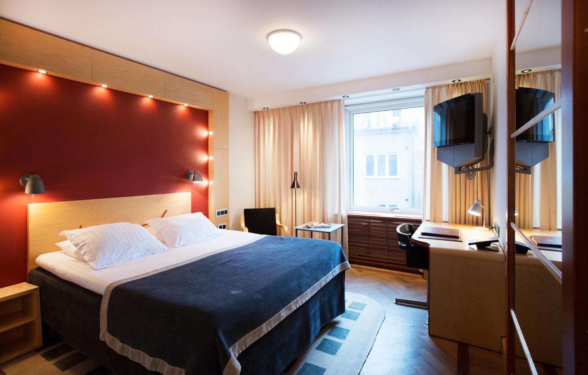 Double Room 160 cm bed