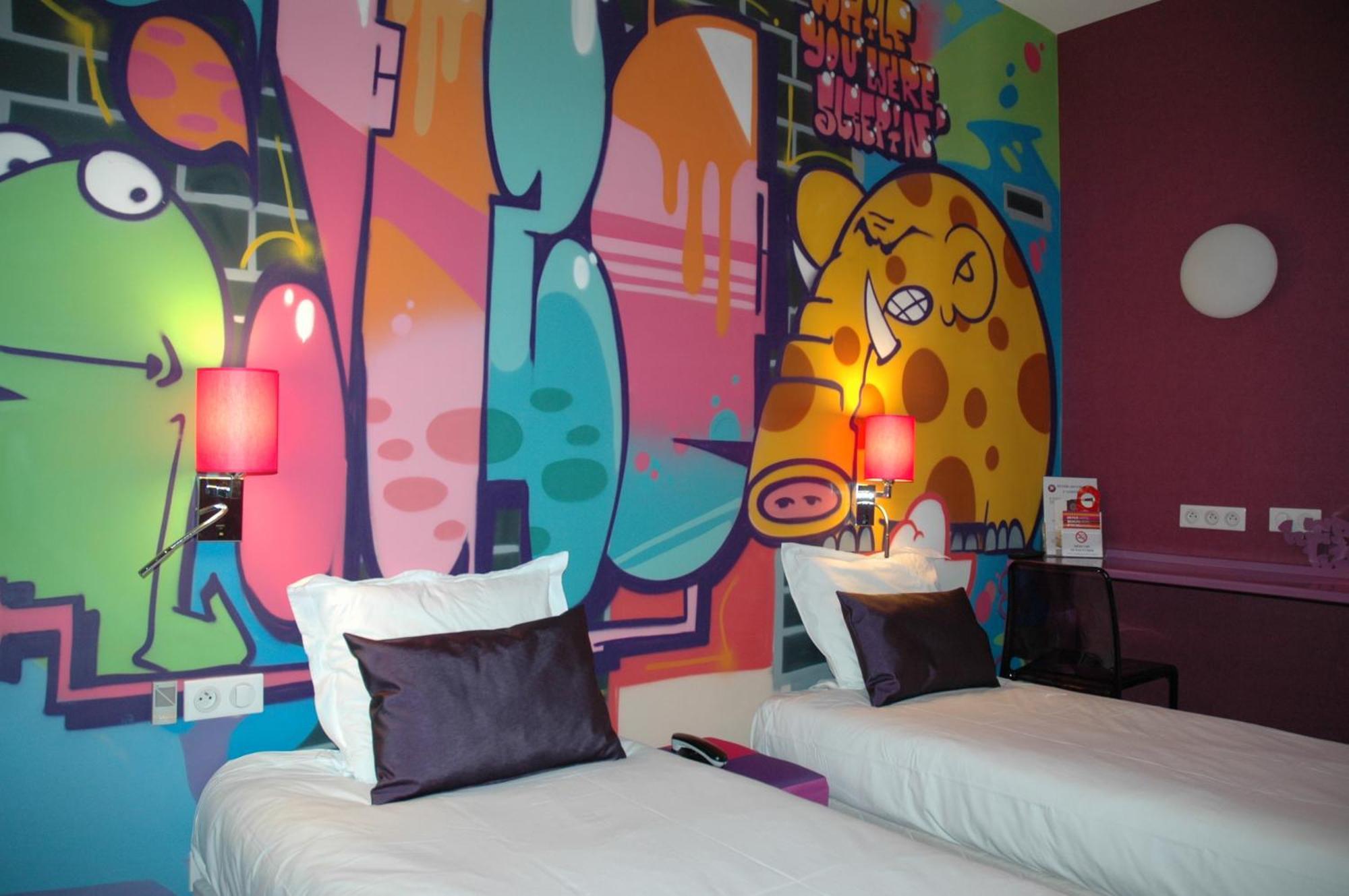 Standard Twin Room