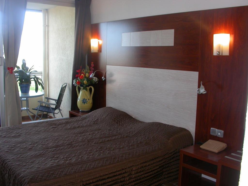 Habitación Triple con terraza