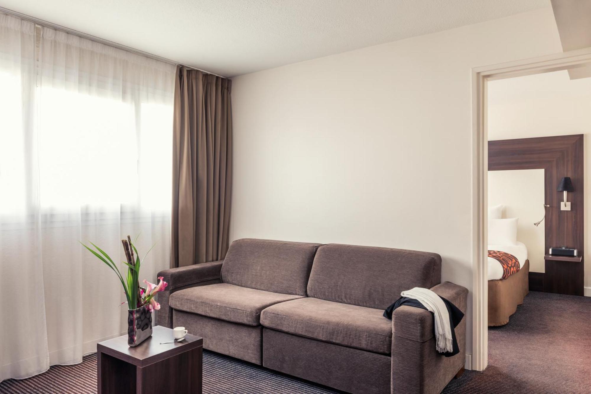 Family Room Double Bed Single Sofa Bed,942527381:JPEG